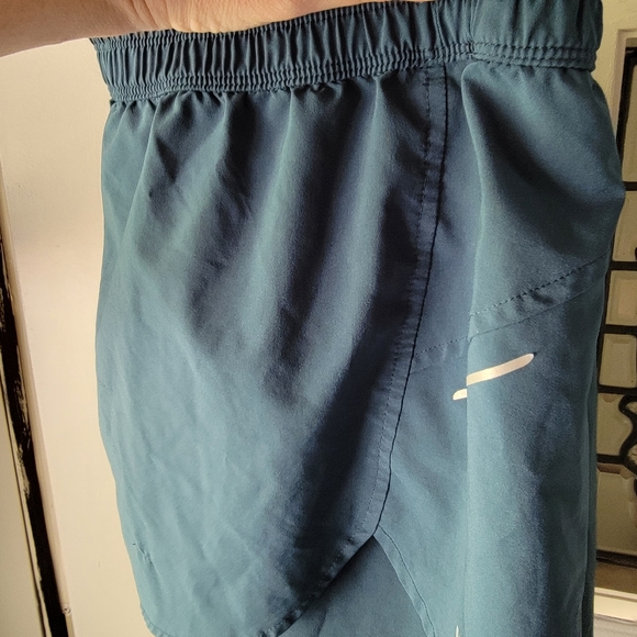 All In Motion Running Shorts Size XXL Green Activewear Workout Liner - Picture 2 of 7